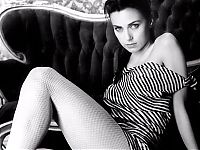 Celebrities: mia kirshner