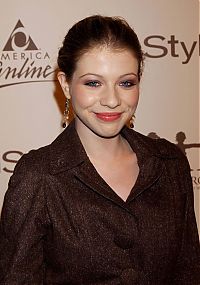 TopRq.com search results: Michelle Christine Trachtenberg