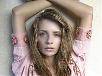 Celebrities: mischa barton