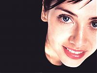 Celebrities: natalie imbruglia