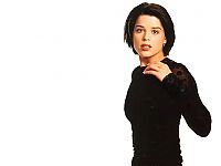 Celebrities: neve campbell