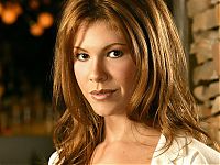 Celebrities: nikki cox