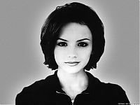 Celebrities: rachael leigh cook