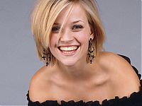 Celebrities: reese witherspoon