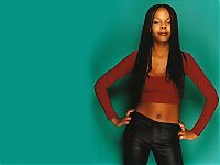 Celebrities: samantha mumba