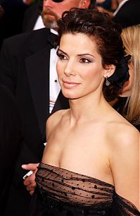 Celebrities: sandra bullock