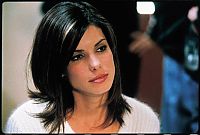 Celebrities: sandra bullock