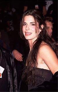 Celebrities: sandra bullock