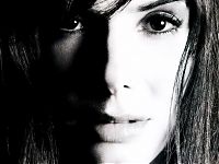 Celebrities: sandra bullock