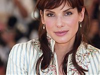 Celebrities: sandra bullock