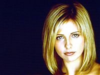 Celebrities: sarah michelle gellar