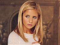 Celebrities: sarah michelle gellar