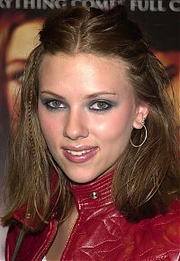 Celebrities: Scarlett Johansson