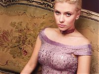 Celebrities: Scarlett Johansson