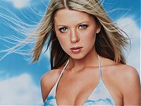 Celebrities: Tara Reid