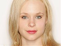 Celebrities: thora birch