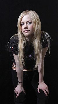 TopRq.com search results: Avril Ramona Lavigne