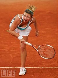 TopRq.com search results: simona halep