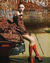 Celebrities: lily cole