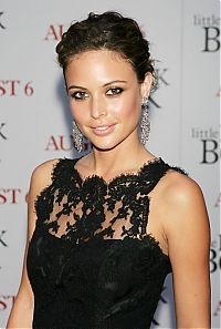 Celebrities: josie maran