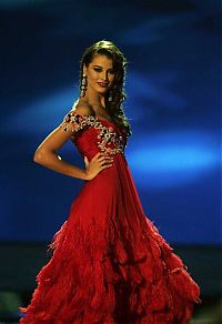 TopRq.com search results: Stephanie Fernandez, Miss Universe 2009, Venezuela