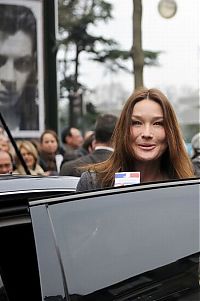 Celebrities: Carla Bruni-Sarkozy