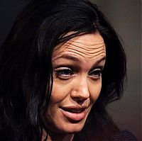 Celebrities: Angelina Jolie