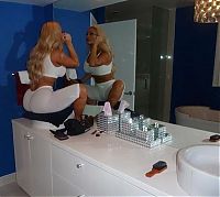 TopRq.com search results: Nicole Coco Austin