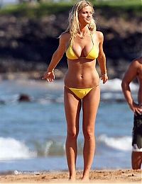 Celebrities: brooklyn decker