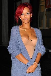 Celebrities: Robyn Rihanna Fenty, What's my name music video set, Tribeca, Manhattan, New York City, United States