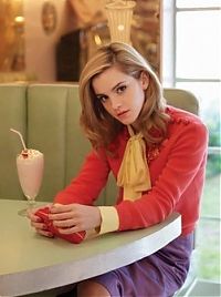 Celebrities: Emma Charlotte Duerre Watson