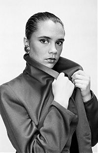 Celebrities: Young Victoria Beckham, 17 years