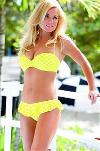 TopRq.com search results: Geraldine Estelle Geri Halliwell