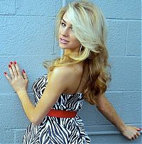 TopRq.com search results: Courtney Alexis Stodden