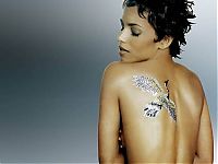 Celebrities: halle berry