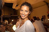 Celebrities: adriana lima