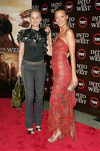 TopRq.com search results: Aimee Mullins