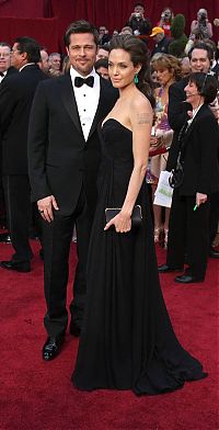 Celebrities: Angelina Jolie at the Academy Awards