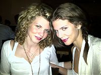 TopRq.com search results: AnnaLynne McCord