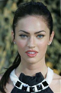 Celebrities: Life of Megan Denise Fox