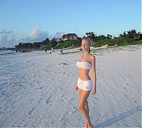 Celebrities: Valeria Lukyanova