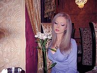 Celebrities: Valeria Lukyanova