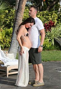 Celebrities: Megan Denise Fox pregnant