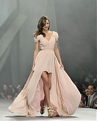 TopRq.com search results: Miranda May Kerr