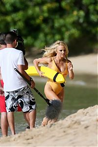 Celebrities: Pamela Denise Anderson