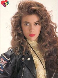 TopRq.com search results: Alyssa Jayne Milano