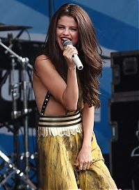 Celebrities: Selena Marie Gomez