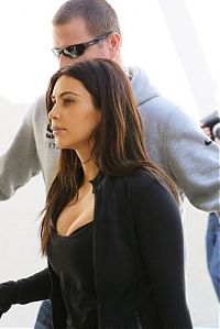 TopRq.com search results: Kim Kardashian