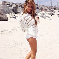 Celebrities: Juliana Proven