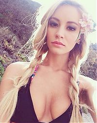 Celebrities: Bryana Holly